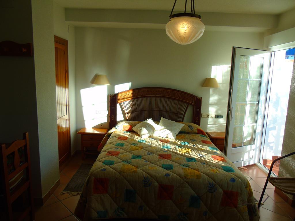 Apartamentos Turisticos Cumbres Verdes La Zubia  Kamer foto