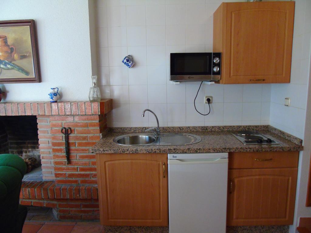 Apartamentos Turisticos Cumbres Verdes La Zubia  Kamer foto