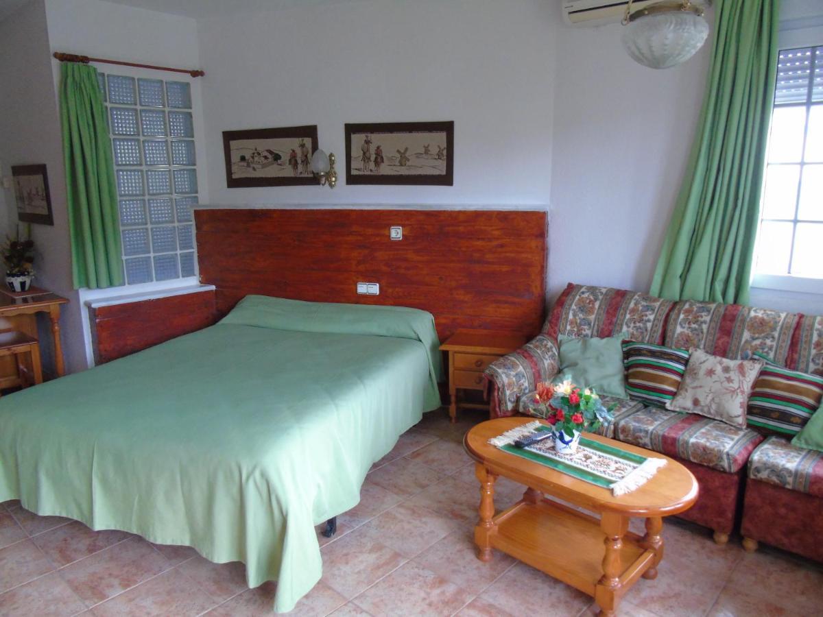 Apartamentos Turisticos Cumbres Verdes La Zubia  Buitenkant foto