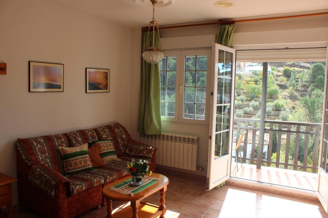 Apartamentos Turisticos Cumbres Verdes La Zubia  Buitenkant foto