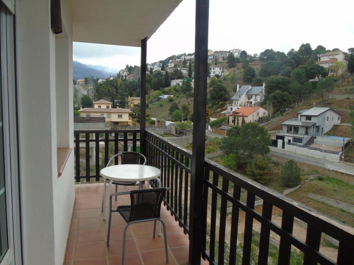 Apartamentos Turisticos Cumbres Verdes La Zubia  Buitenkant foto