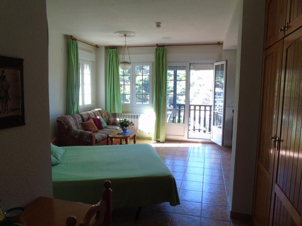 Apartamentos Turisticos Cumbres Verdes La Zubia  Buitenkant foto